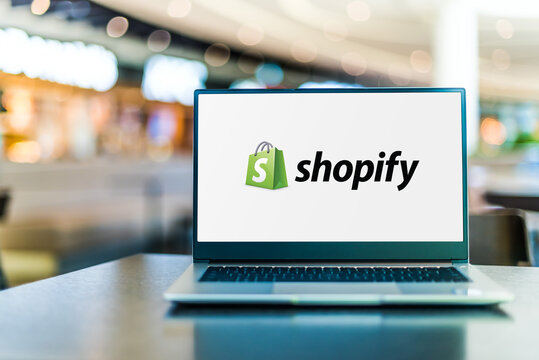 hire e-commerce website developers in India - Shopify WebSenor